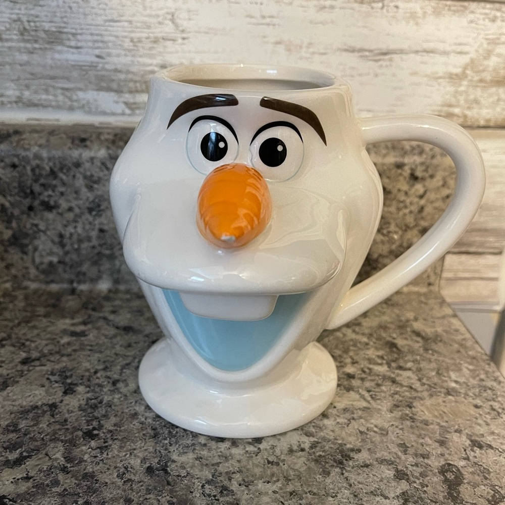 Disney Olaf mug